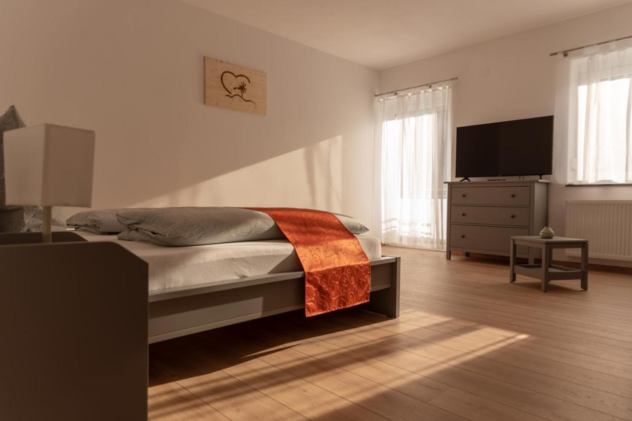 Claus Resch Appartements ليوتسشاخ المظهر الخارجي الصورة